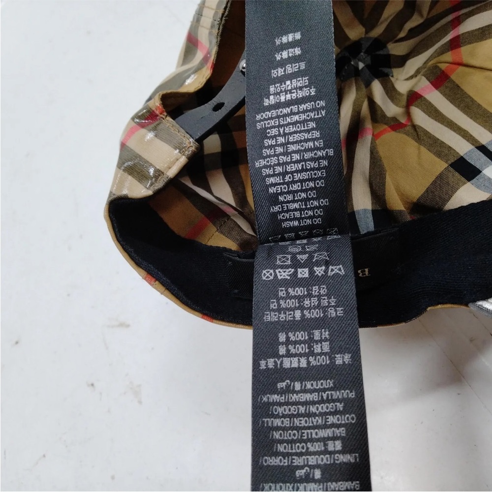 Authentic Burberry Check Cap Vintage Unisex Used Condition - Picture 7 of 9